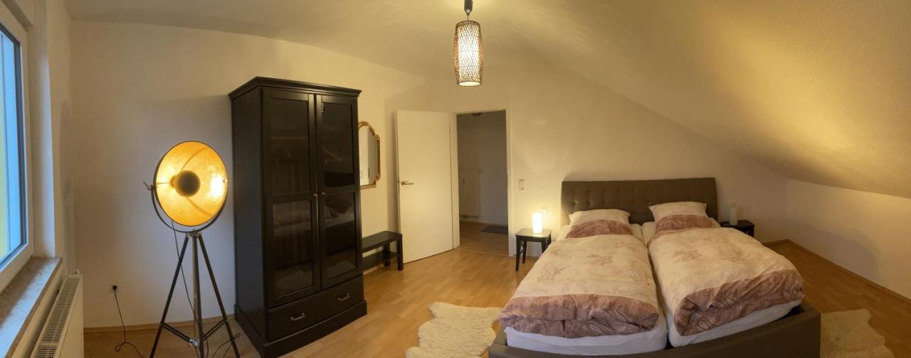 Ferienwohnung Balkonblick Am Hirschberg Sankt Wendel Ngoại thất bức ảnh